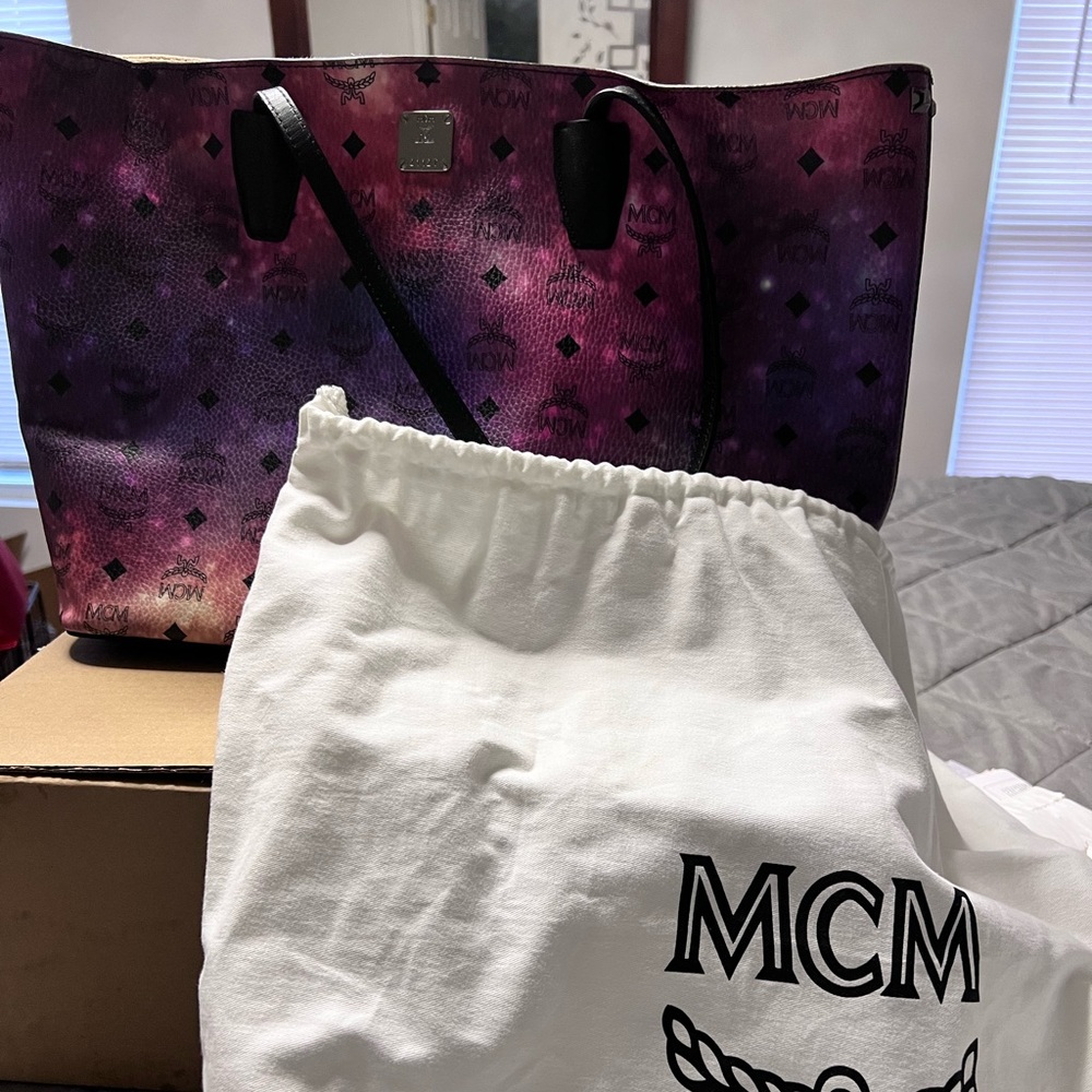 MCM Galaxy Tote